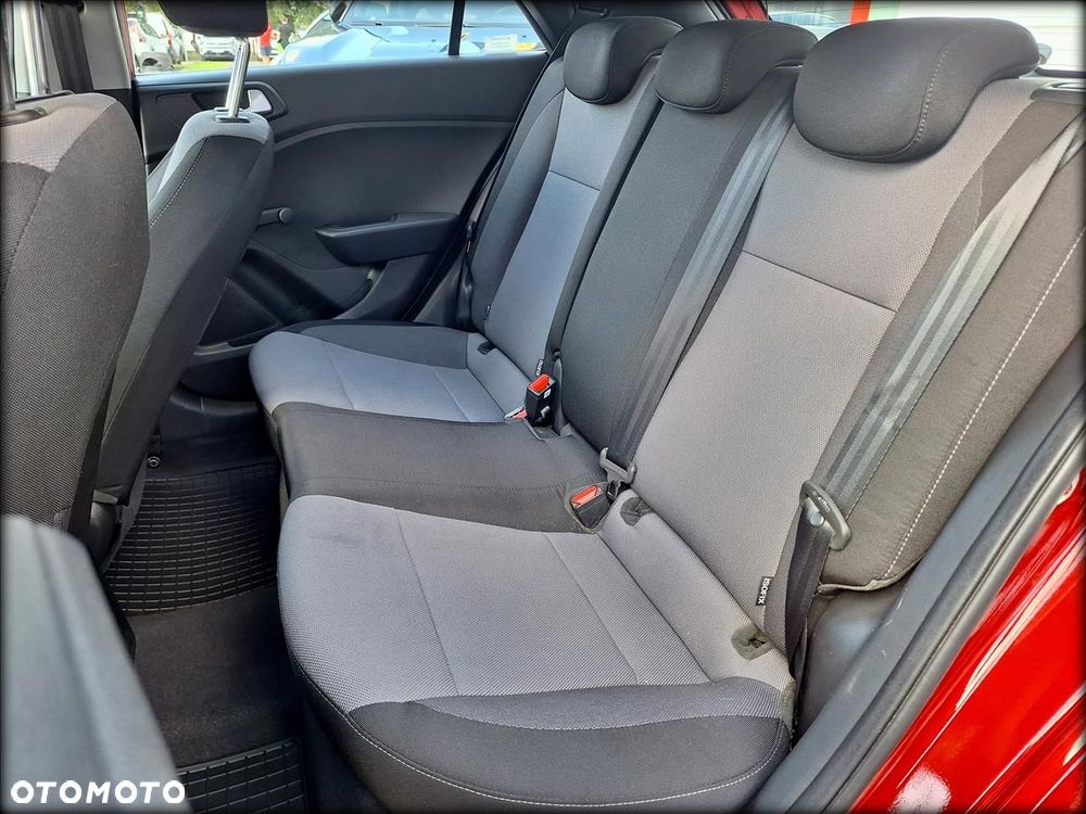 Hyundai i20 1.2 Classic Plus - 10