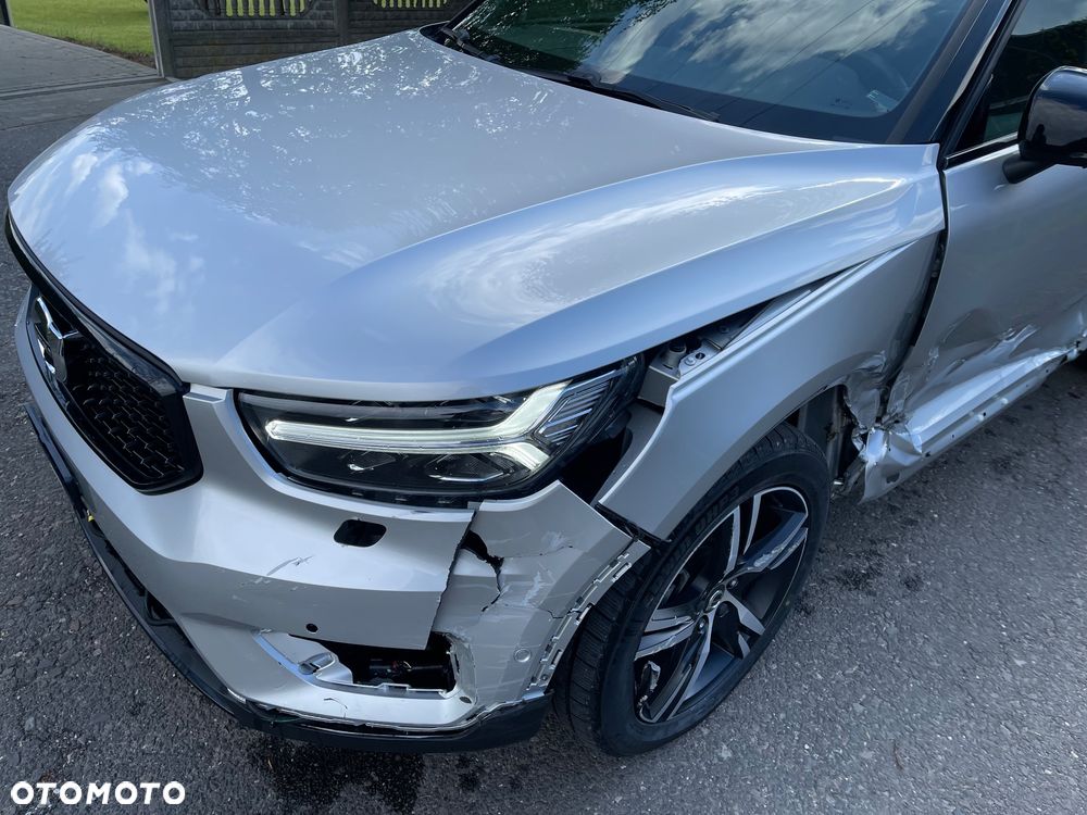 Volvo XC 40 D4 AWD Geartronic R-Design - 15