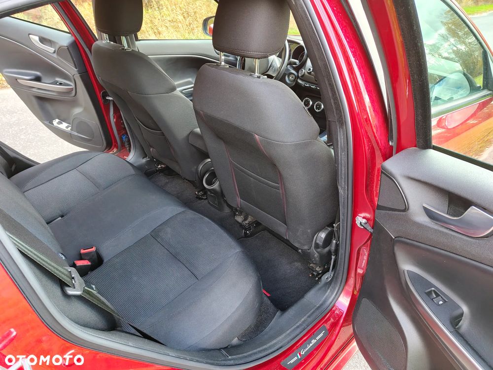 Alfa Romeo Giulietta 2.0 JTDM 16V - 17