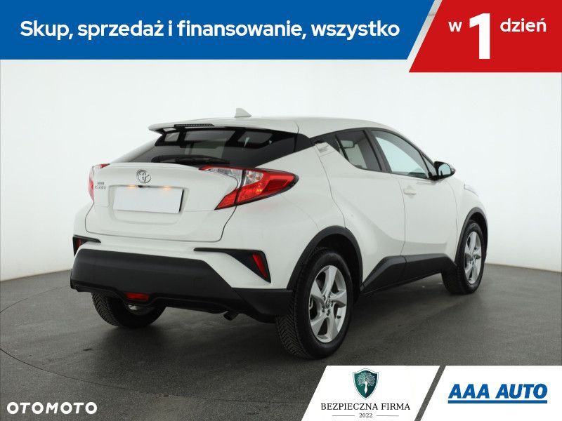 Toyota C-HR - 7