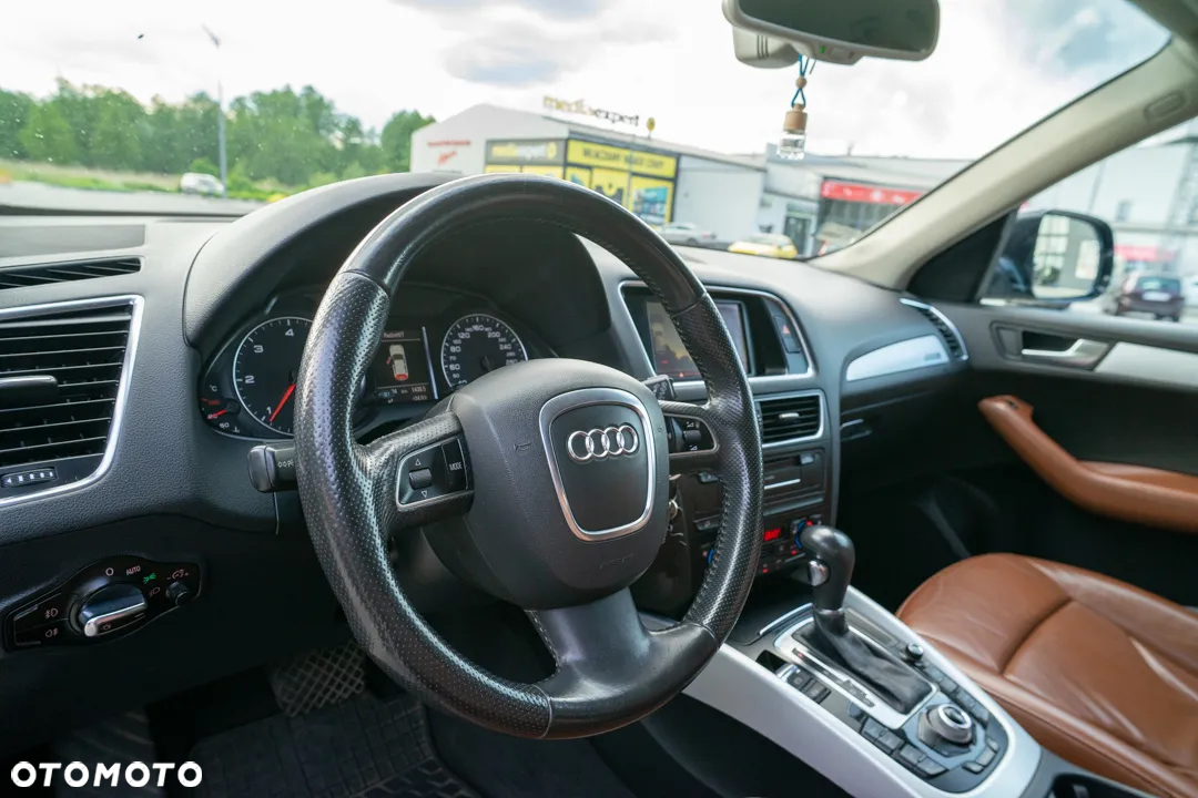 Audi Q5 2.0 TDI quattro Stronic - 26
