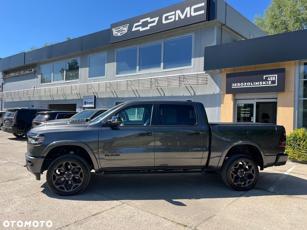 Dodge RAM - 38