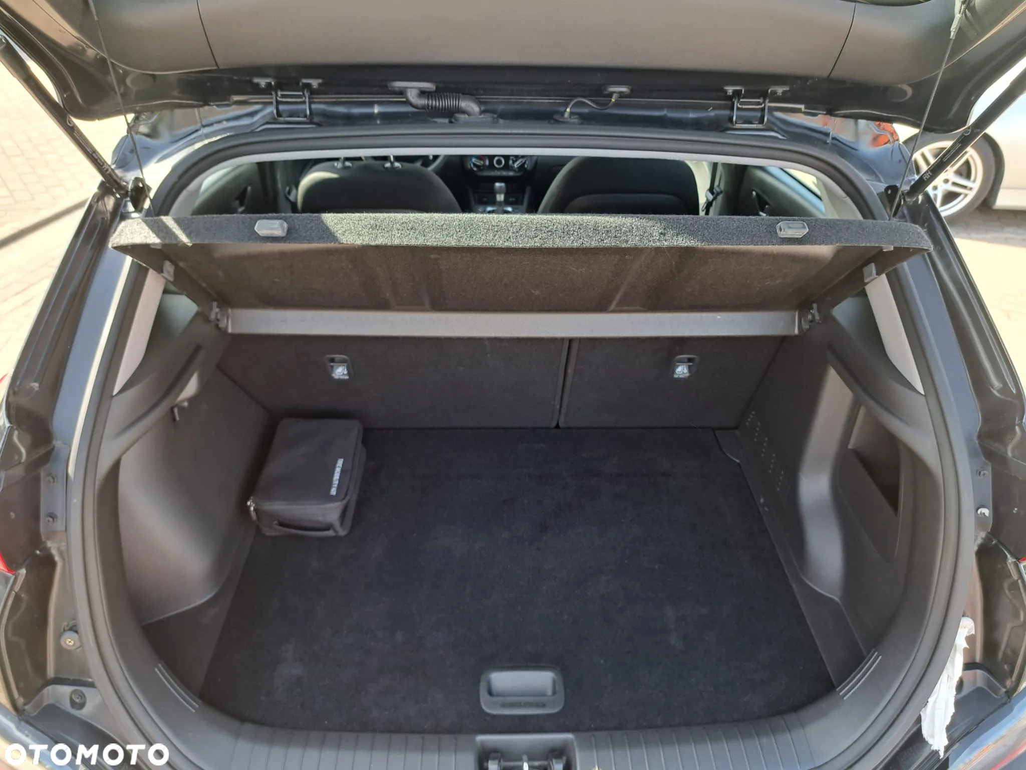 Hyundai Kona - 5