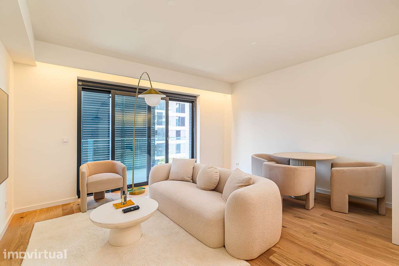Apartamento t1 à venda na Avenida dos Combatentes, 70 - Grande imagem: 3/34