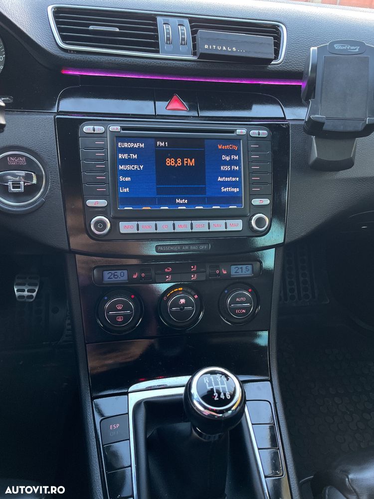 Volkswagen Passat Variant 2.0 TDI Sportline DPF - 6