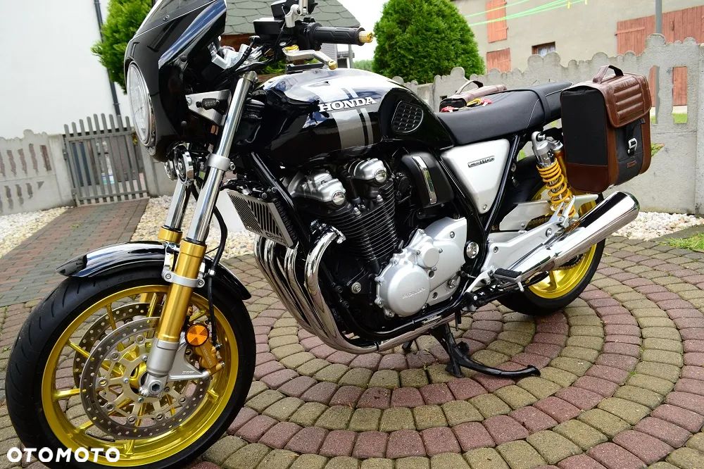 Honda CB - 32