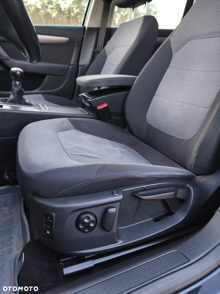 Volkswagen Passat 2.0 TDI Highline - 7