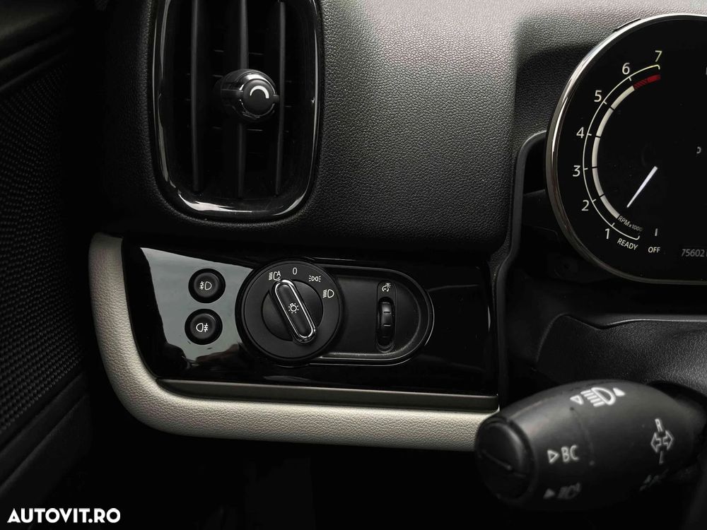 Mini Countryman - 10