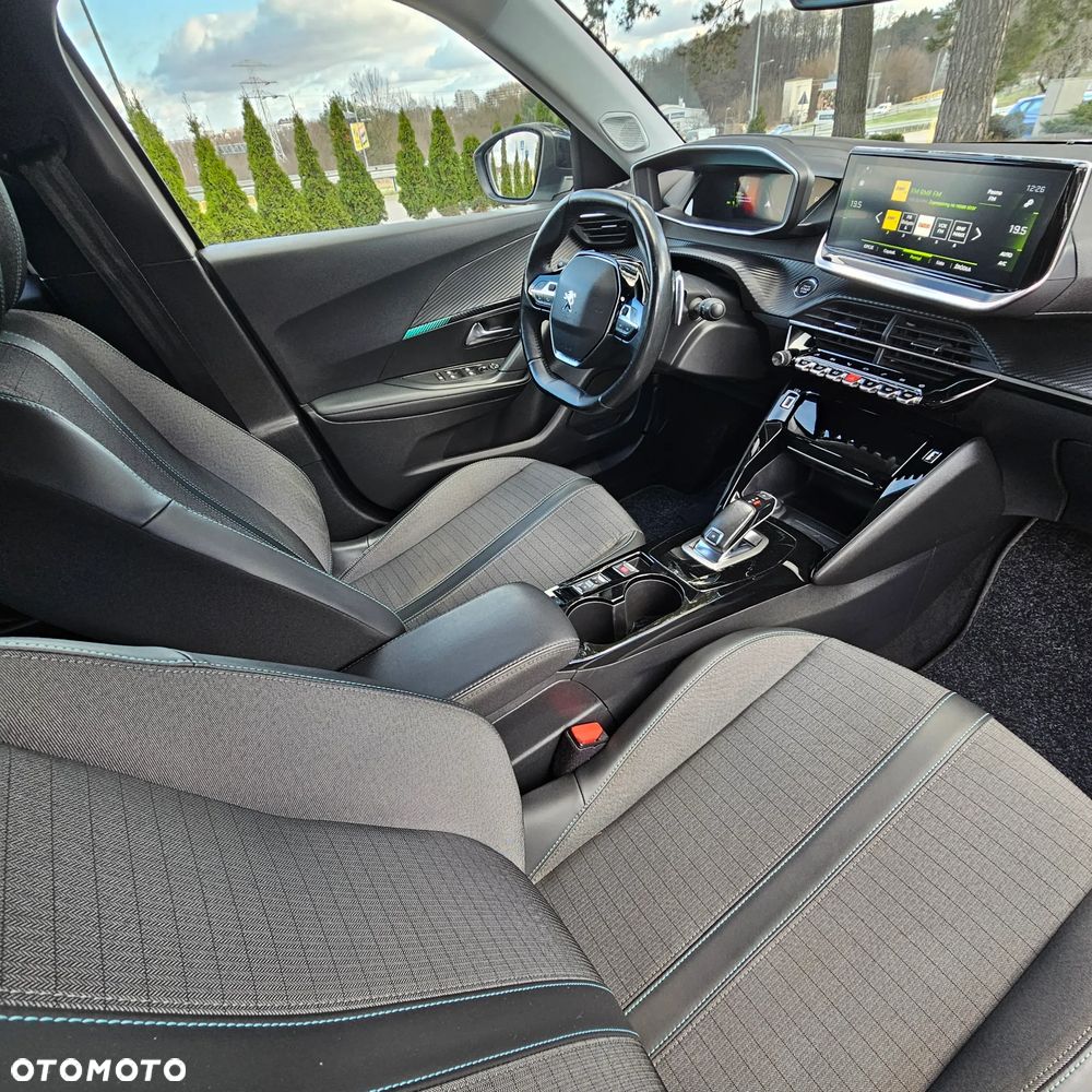 Peugeot 2008 1.5 BlueHDi Allure Pack S&S EAT8 - 13