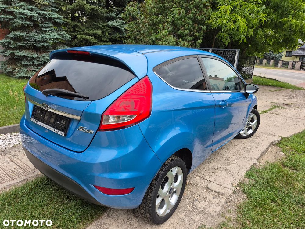 Ford Fiesta 1.25 Titanium - 12