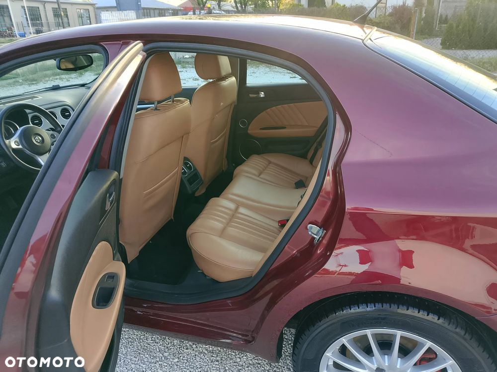 Alfa Romeo 159 2.0JTDM Sport - 9