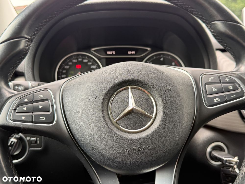 Mercedes-Benz Klasa B 180 CDI - 8