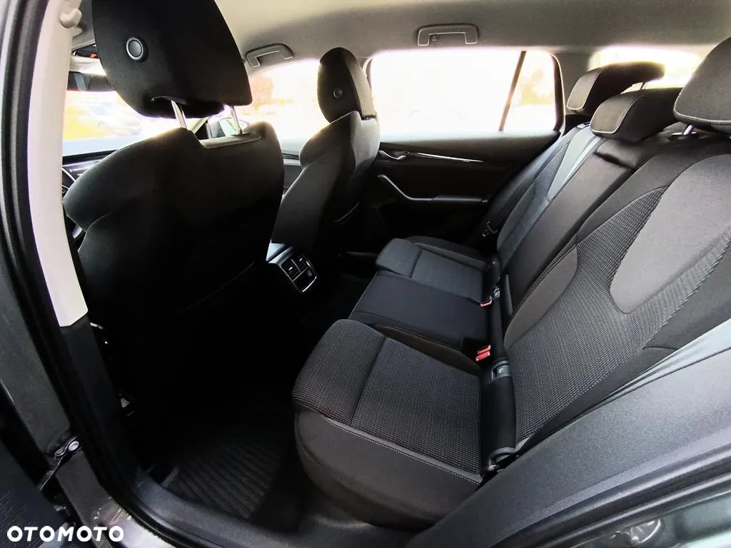 Skoda Octavia 1.5 TSI ACT Ambition - 10