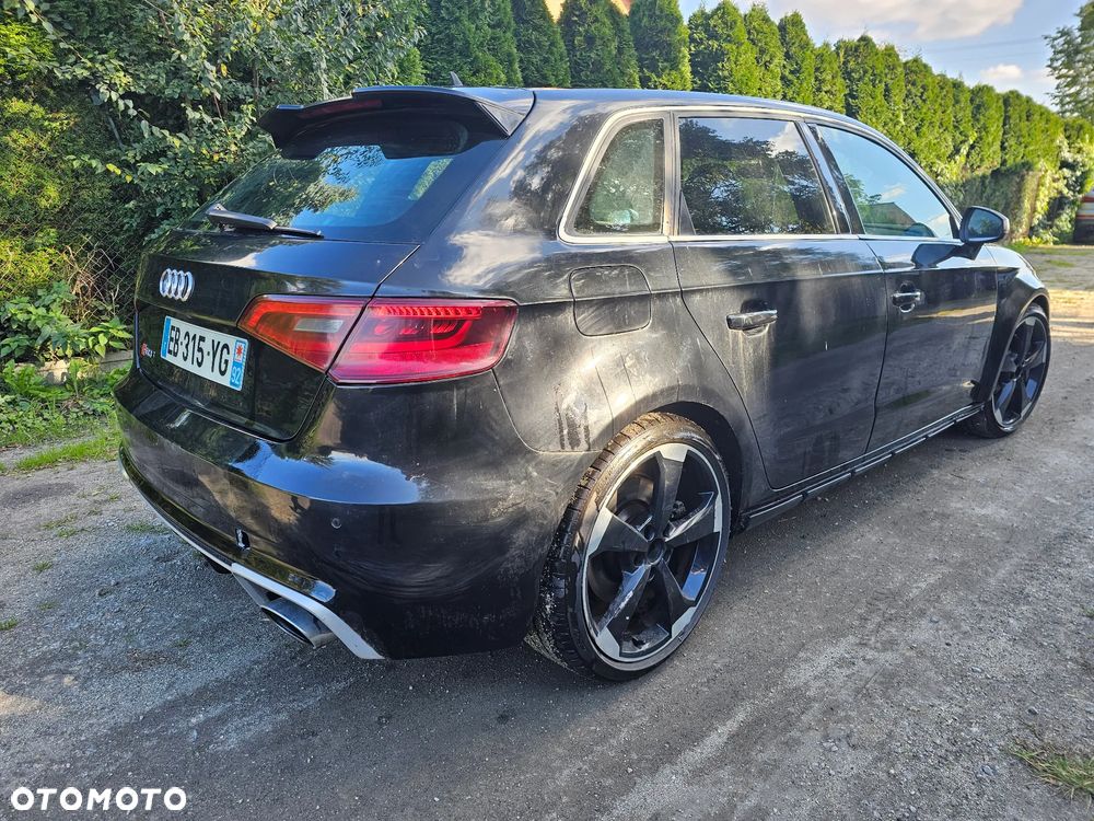 Audi RS3 Sportback S tronic - 3