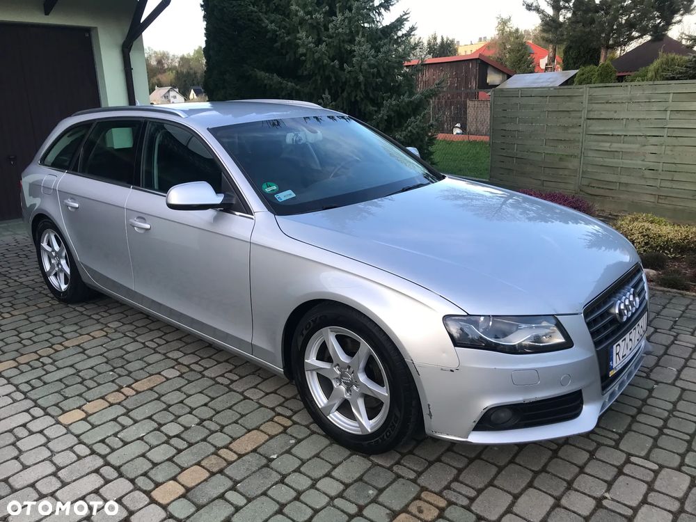 Audi A4 Avant 2.0 TDI DPF Ambiente - 26