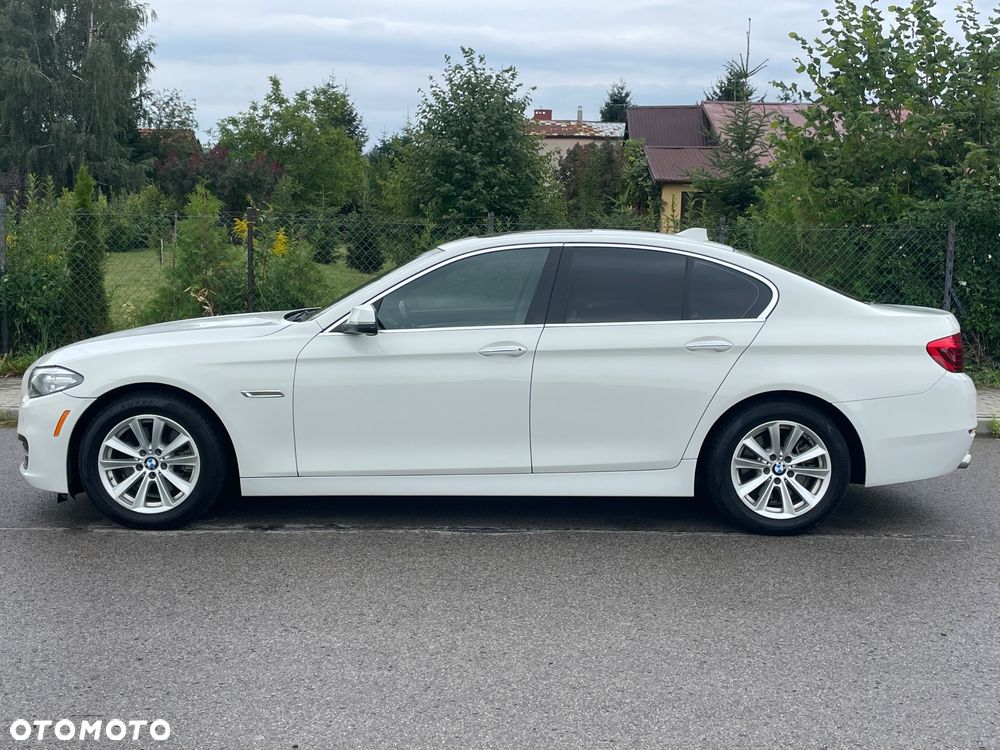 BMW Seria 5 528i xDrive Luxury Line - 25