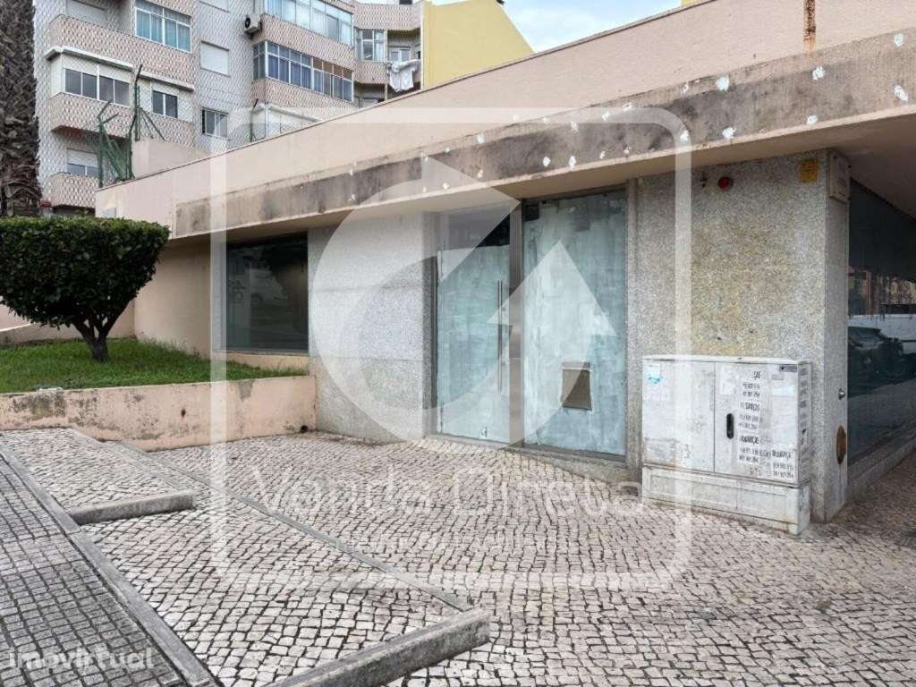Loja com 370 m² | 3 Frações Interligadas | Centro da Póvoa de Santo... - Grande imagem: 2/16