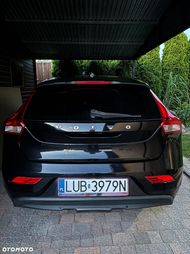 Volvo V40 D2 Summum - 19