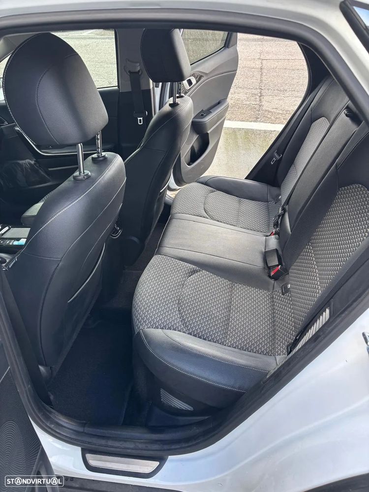 Kia XCeed 1.6 GDi PHEV Tech - 20