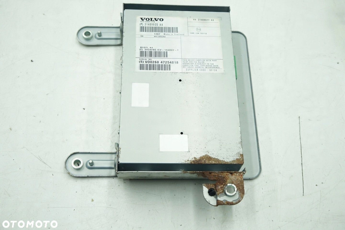 VOLVOV40 II S60 II V60 WZMACNIACZ RADIA 31409935 - 1