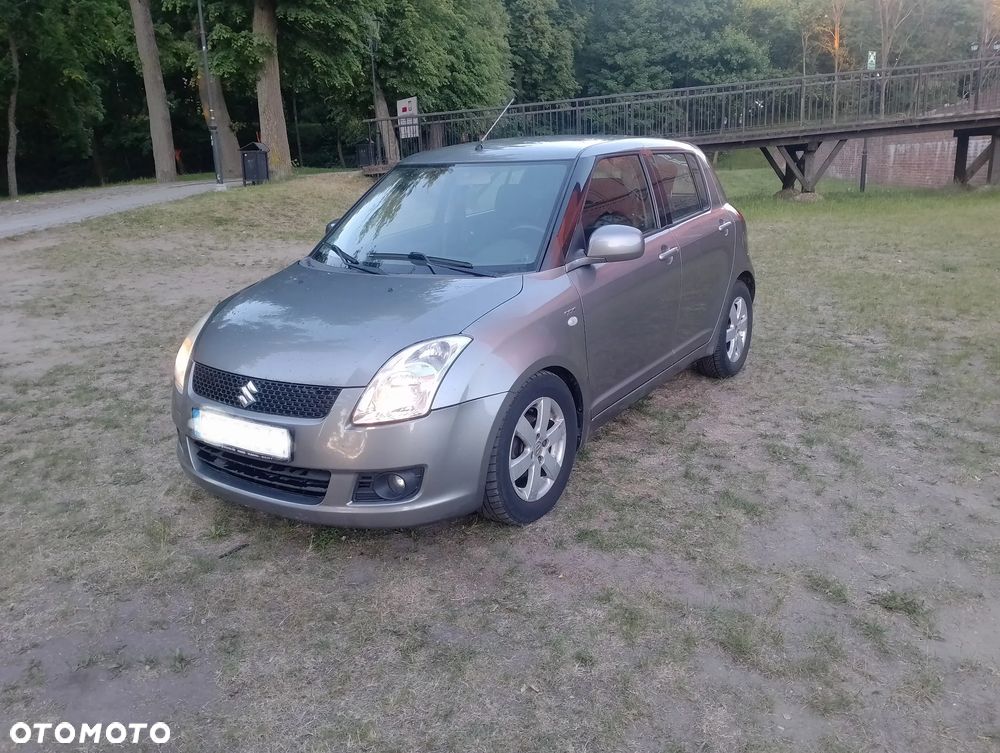 Suzuki Swift 1.3 Comfort dance - 8