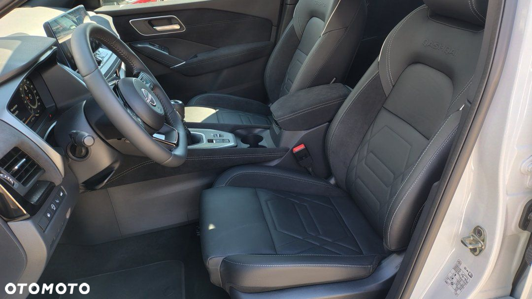 Nissan Qashqai - 11
