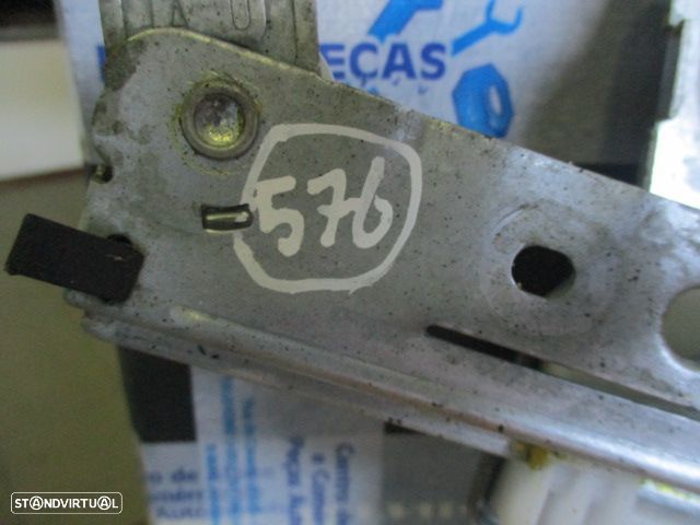 Elevador Manual 8A6IA2700001 FORD FIESTA 2010 5P TD FORD FIESTA 6 2013 1.0I 80CV 5P BRANCO TD FORD FIESTA 6 FASE 1 2012 1.4TDCI 71CV 5P BRANCO TDRT - 2