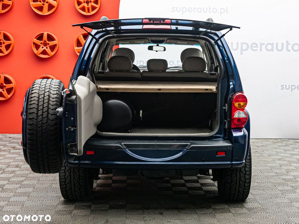 Jeep Cherokee - 30
