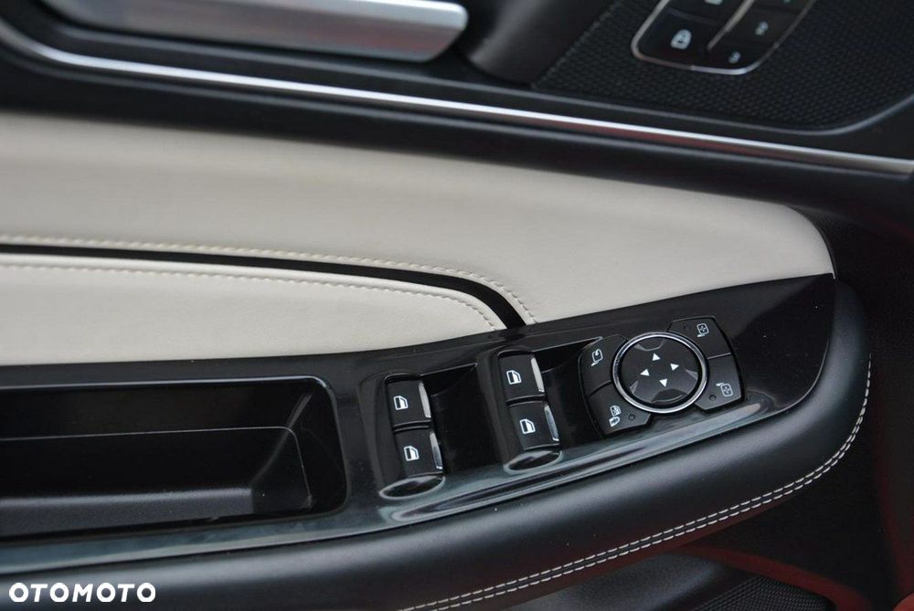 Ford S-Max 2.0 EcoBoost Vignale - 33