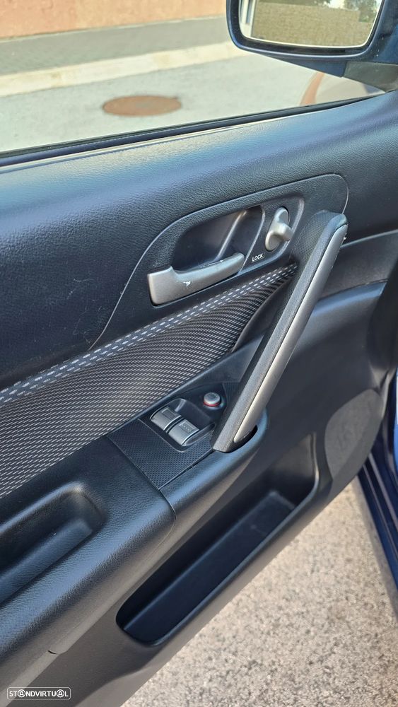 Honda Civic 1.4 LS - 9