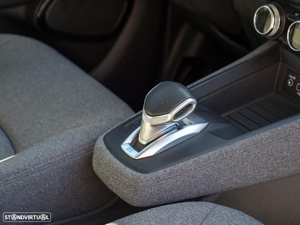 Renault Zoe (c/ Bateria) Limited 50 - 19