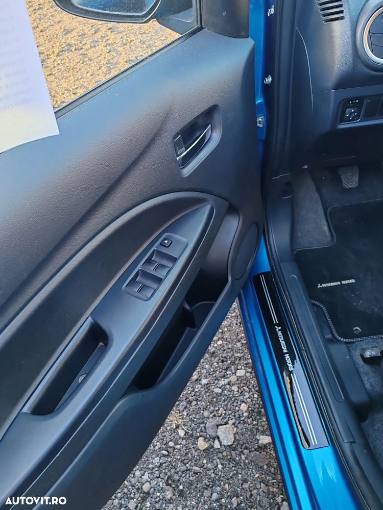 Mitsubishi Space Star 1.2 Clear Tec Shine - 14