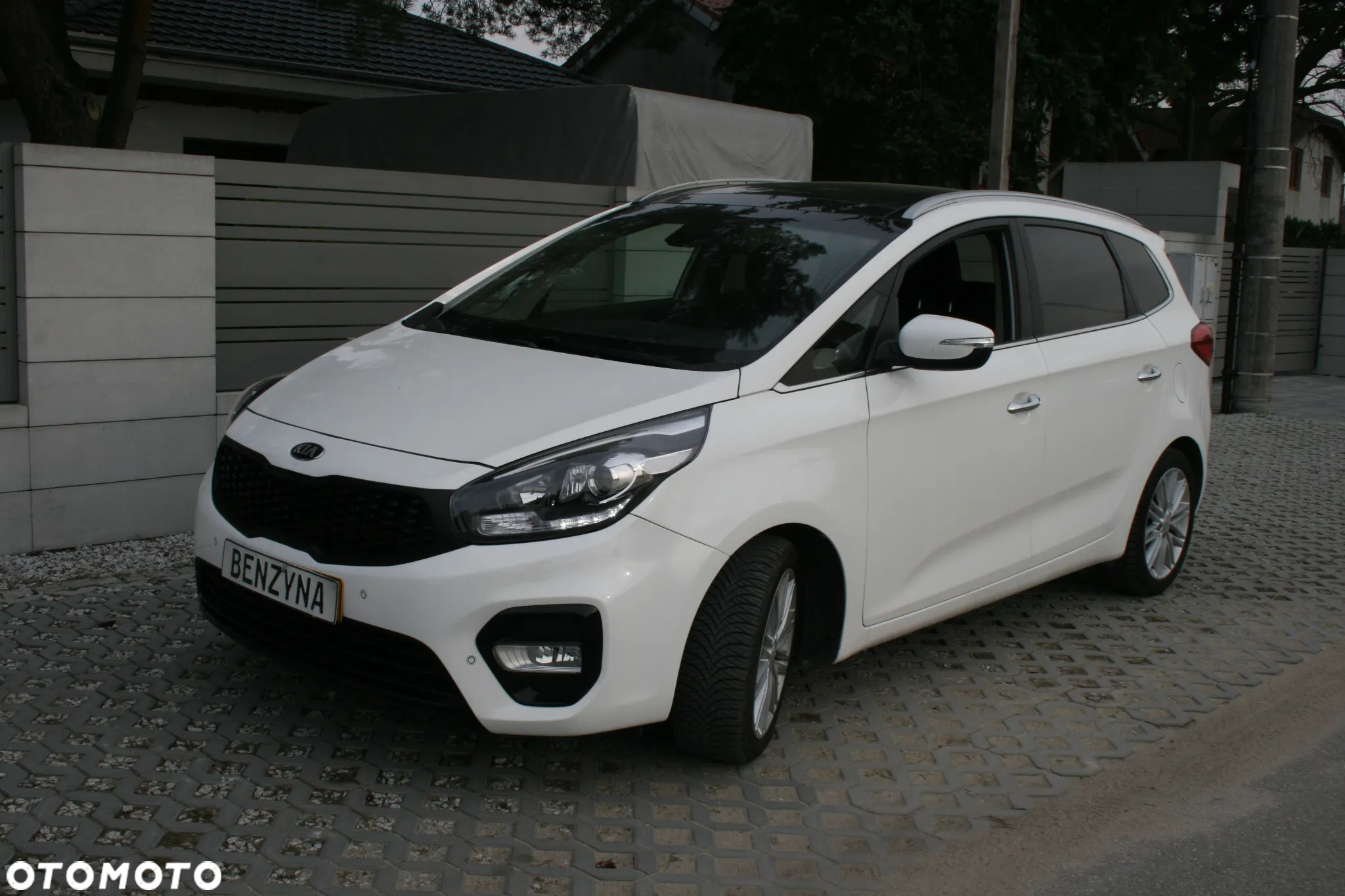 Kia Carens 1.6 GDI S 7os EU6 - 30