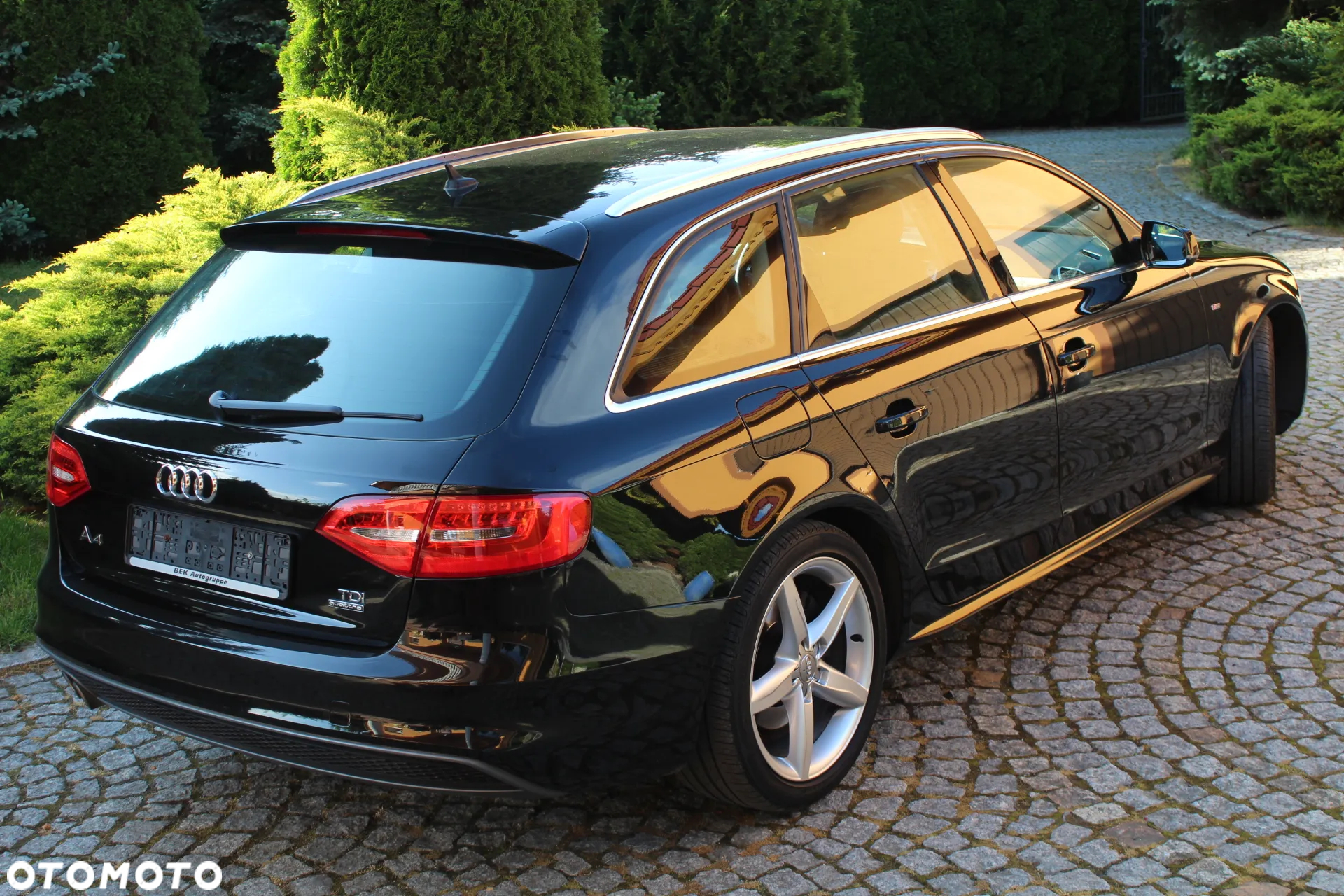 Audi A4 Avant 2.0 TDI quattro design - 3