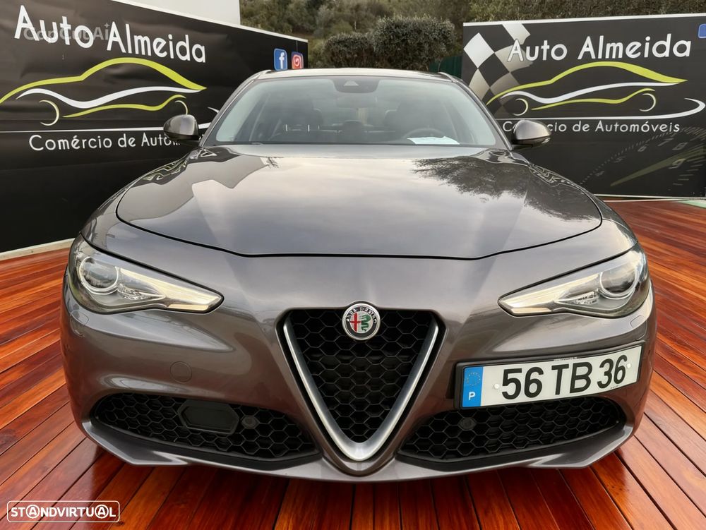 Alfa Romeo Giulia 2.2 D Super - 14