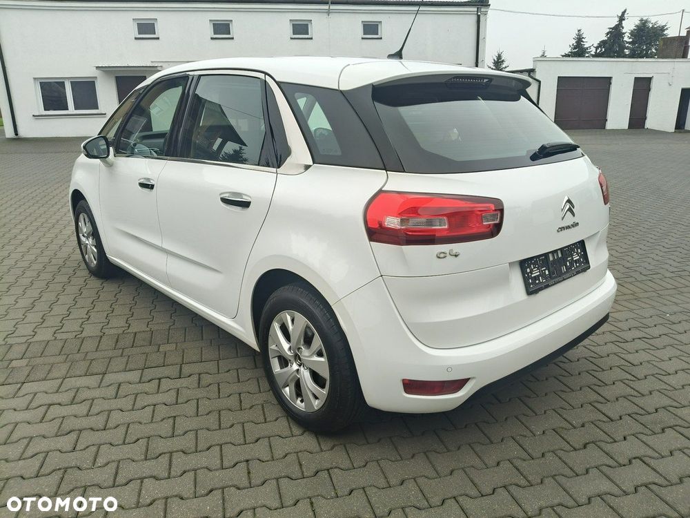 Citroën C4 Picasso - 11