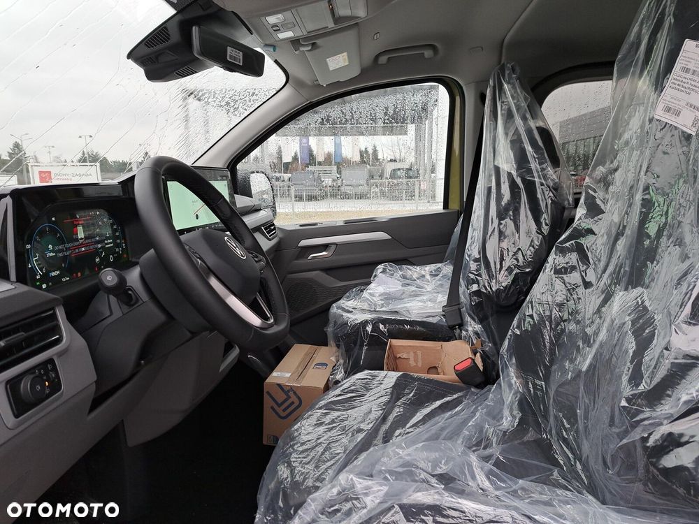 Volkswagen Nowa Caravelle - 15