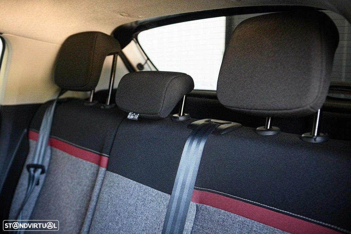 Citroën C3 1.2 PureTech C-Series - 18