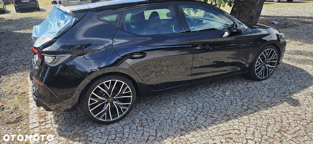 Cupra Leon 2.0 TSI DSG VZ Tribe Edition - 8