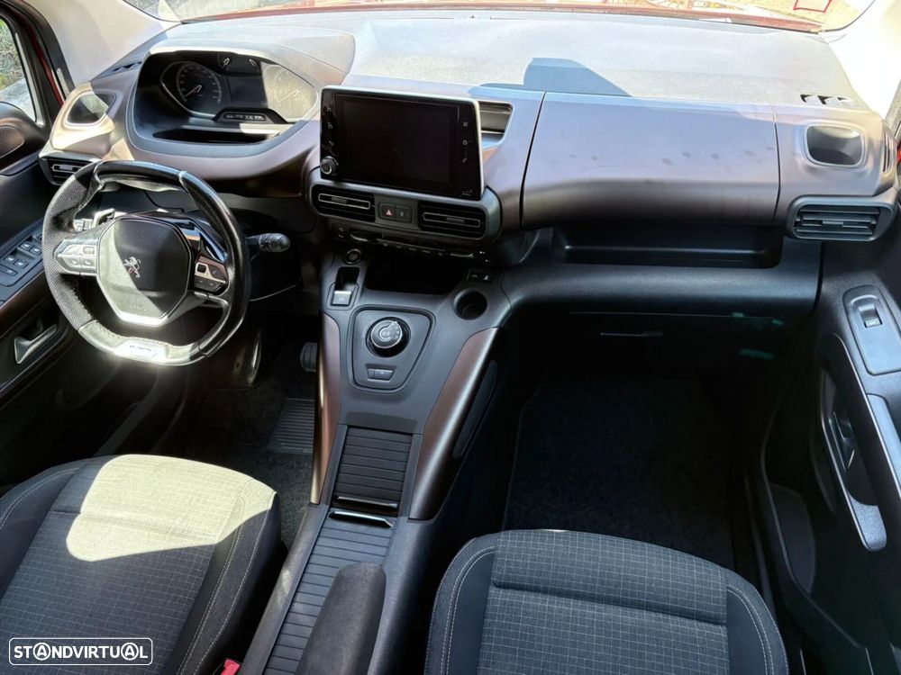 Peugeot Rifter 1.5 BlueHDi Long GT Line EAT8 - 33