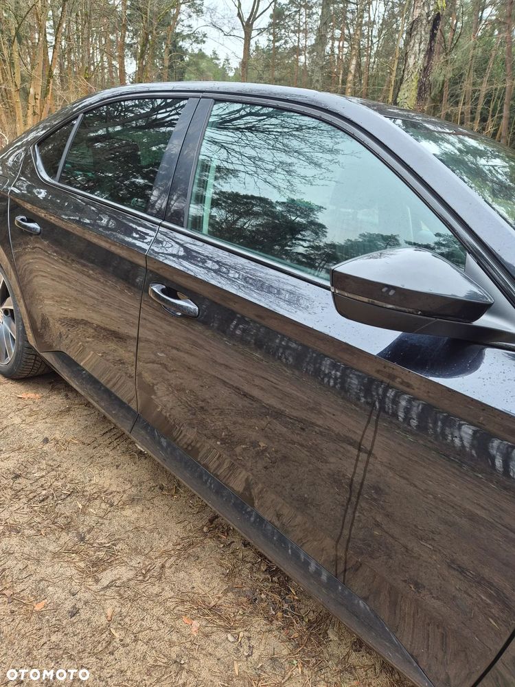 Skoda Superb 2.0 TDI 4x4 L&K DSG - 7