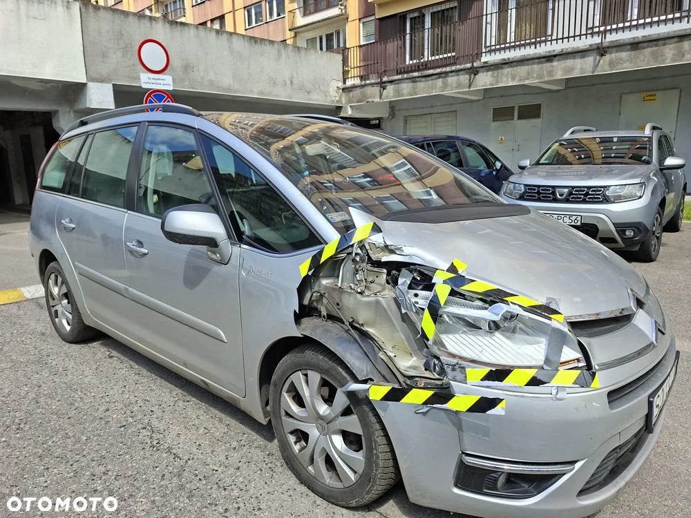 Citroën C4 Picasso 1.6 HDi Impress - 4