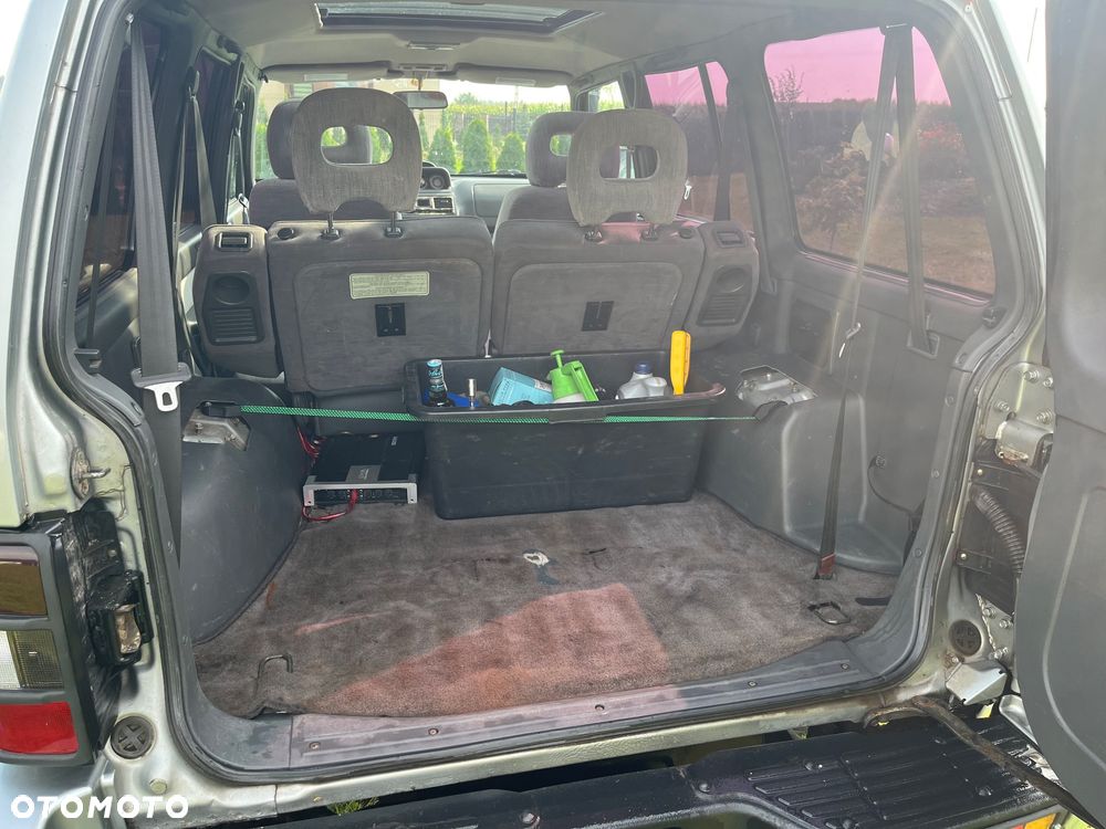 Mitsubishi Pajero - 9