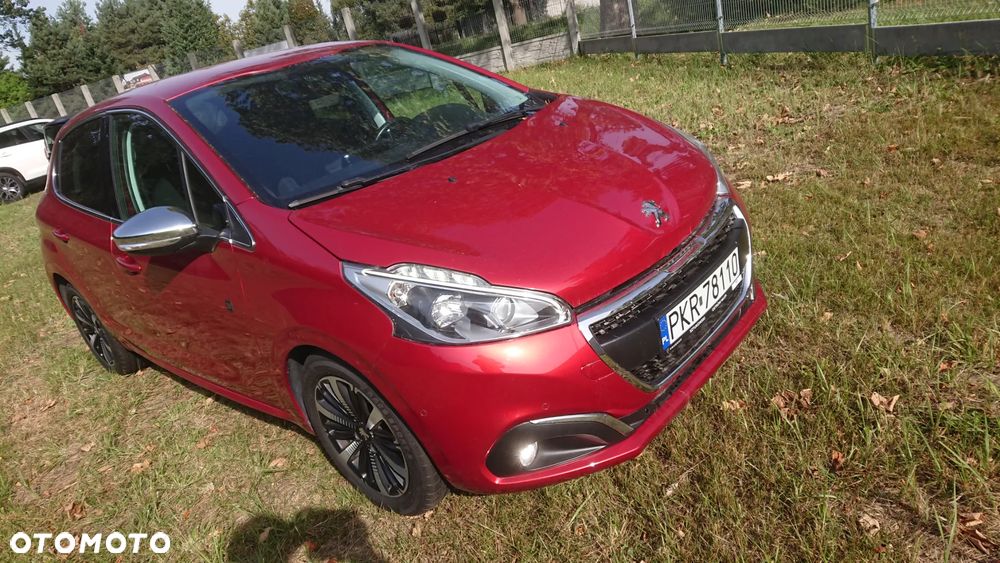 Peugeot 208 - 26