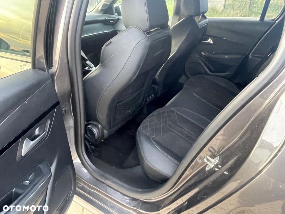 Peugeot 208 PureTech 100 EAT8 GT Pack - 20