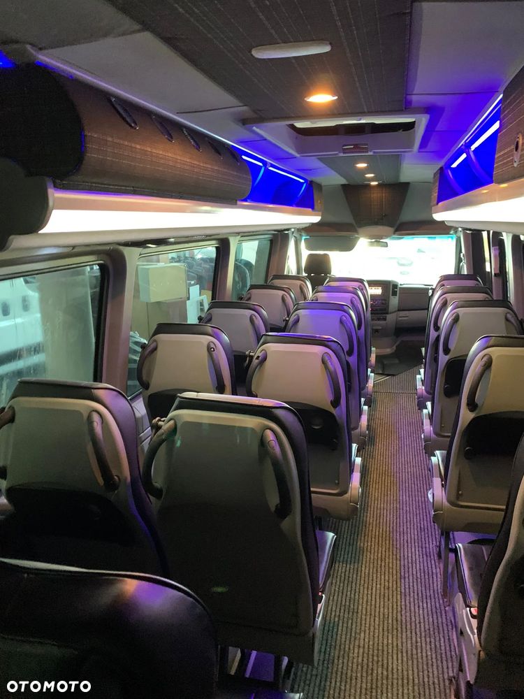 Mercedes-Benz Sprinter 519 CDI- 24 Miejsca - 14