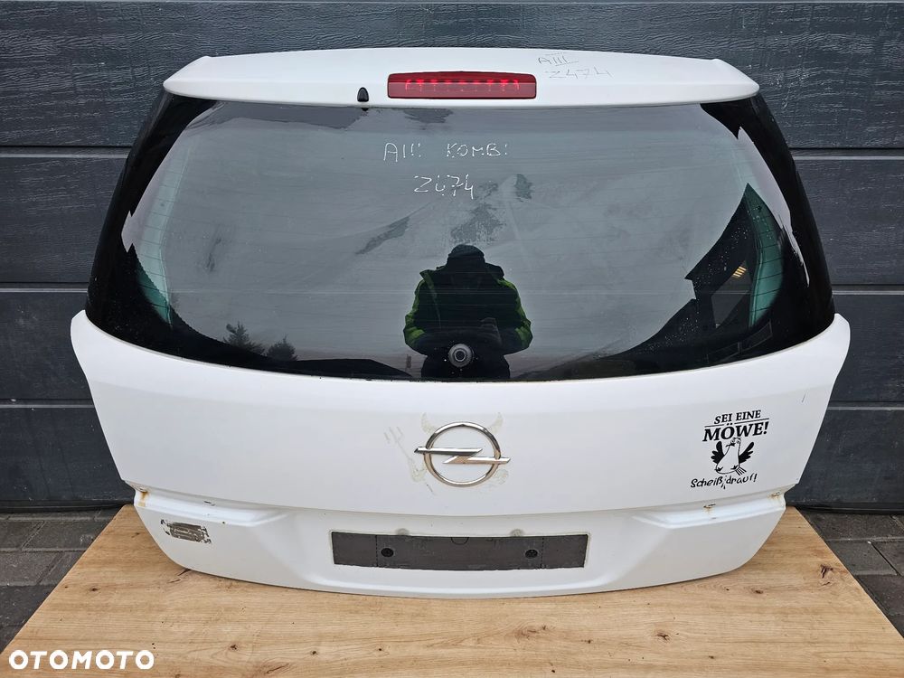 KLAPA BAGAŻNIKA OPEL ASTRA H KOMBI Z474