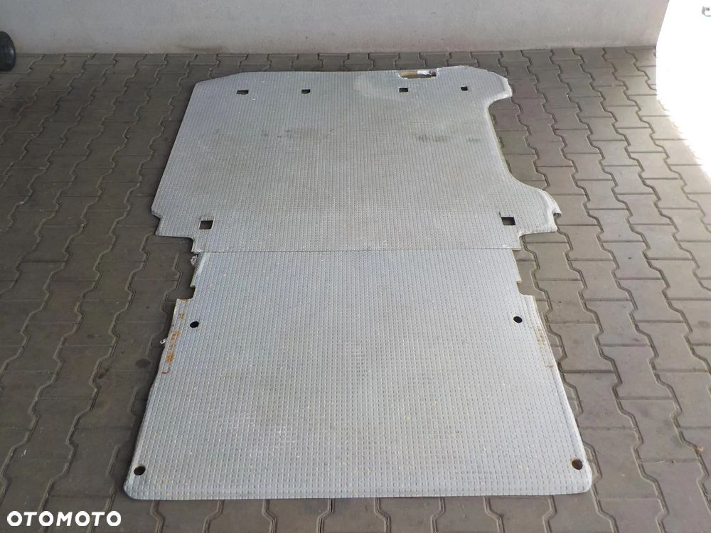 VW T4 96- MULTIVAN PŁYTA PODŁOGA WYKŁADZINA TYŁ - 1