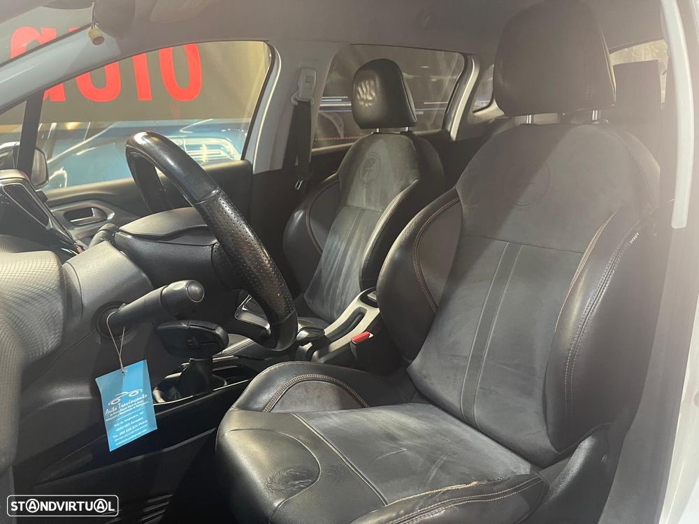 Peugeot 2008 PureTech 110 Stop&Start Crossway - 26