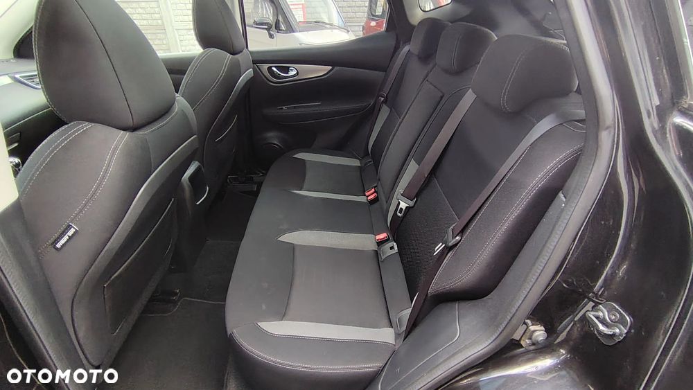 Nissan Qashqai 1.2 DIG-T N-Connecta - 23